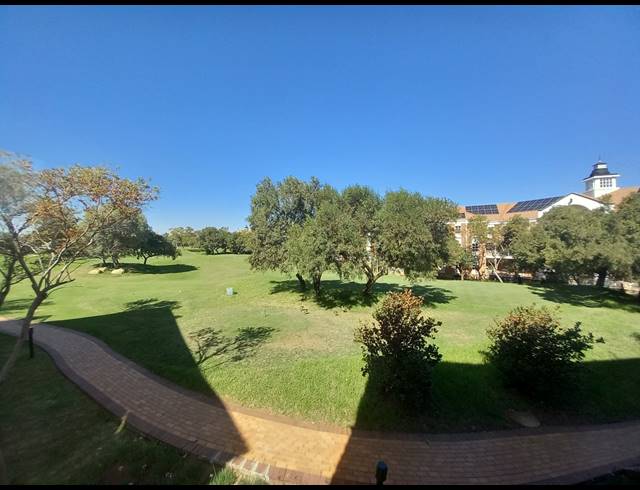 363M² OFFICE TO LET IN FOURWAYS